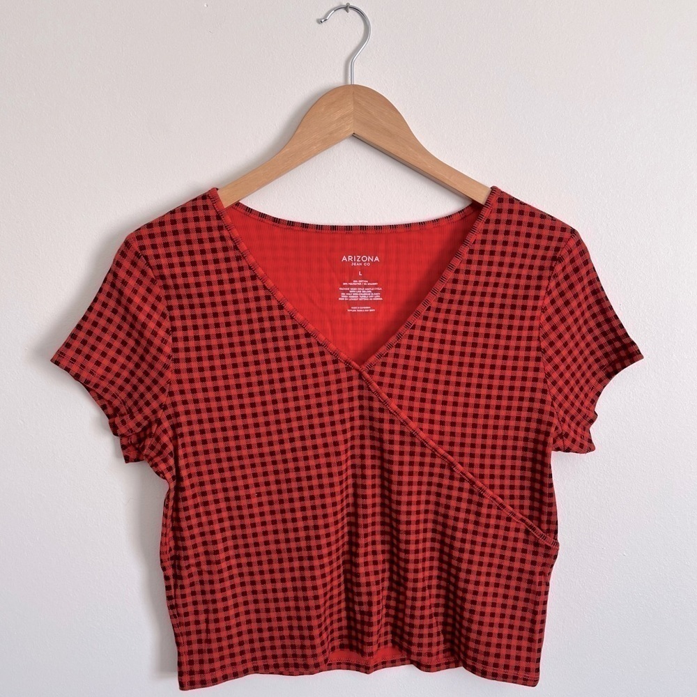 NWOT Arizona Jeans Co. Red + Black Gingham Plaid V-Neck Crop Top